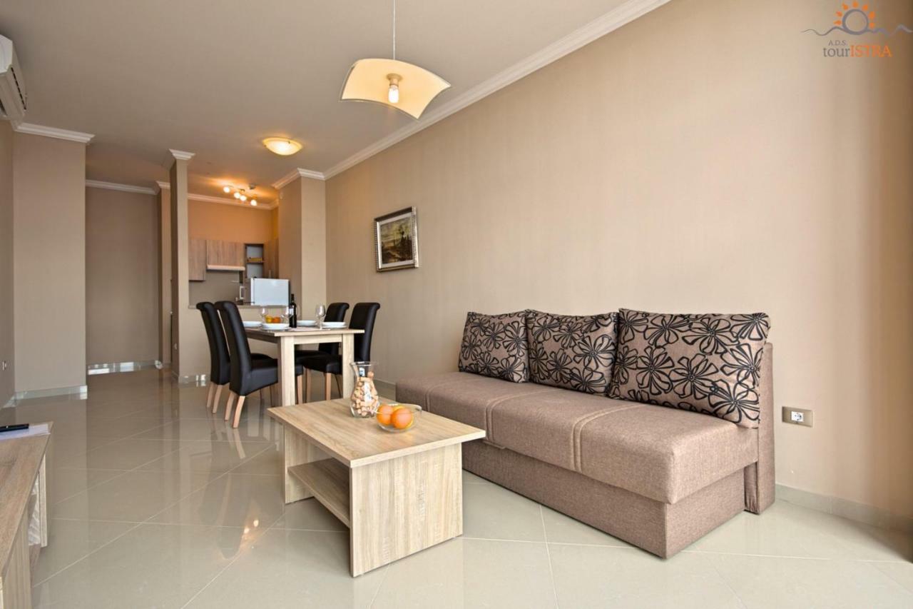 Novigrad Istria Rotonda Inn Novigrad מראה חיצוני תמונה