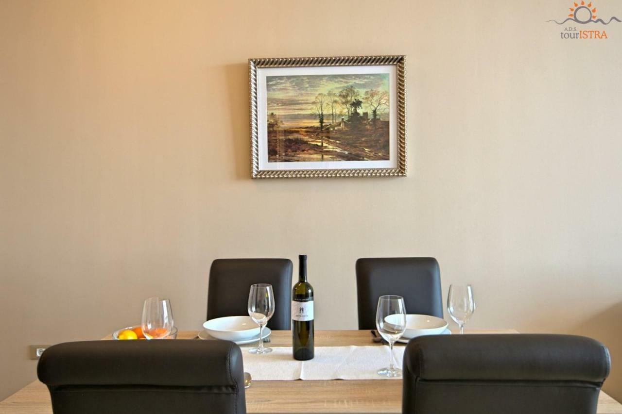 Novigrad Istria Rotonda Inn Novigrad מראה חיצוני תמונה